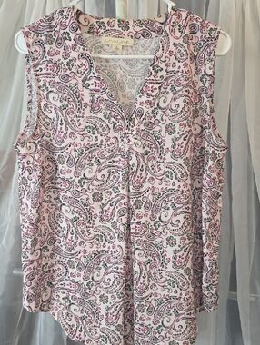 #244 Talbots Pink Paisley Sleeveless V-Neck Camisole